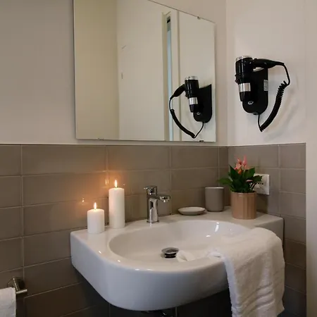 Bed & Basta Guest house Reggio Emilia
